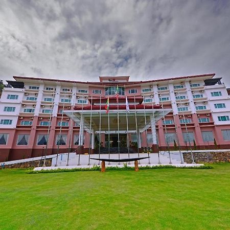 Royal Taunggyi Hotel Экстерьер фото