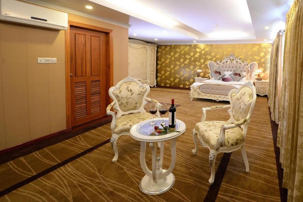 Royal Taunggyi Hotel Экстерьер фото