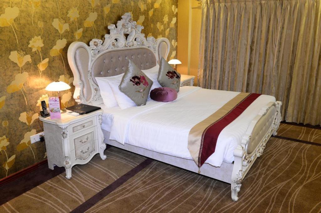 Royal Taunggyi Hotel Экстерьер фото