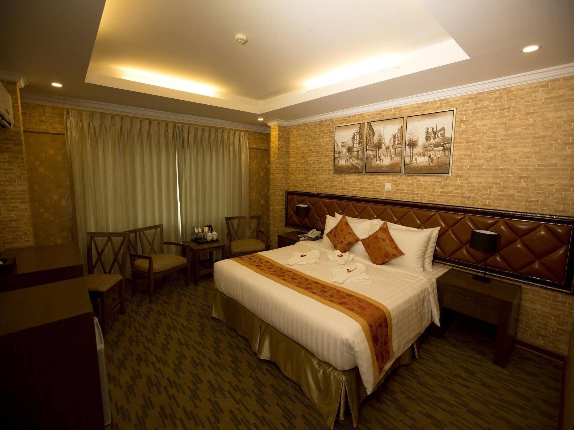 Royal Taunggyi Hotel Экстерьер фото