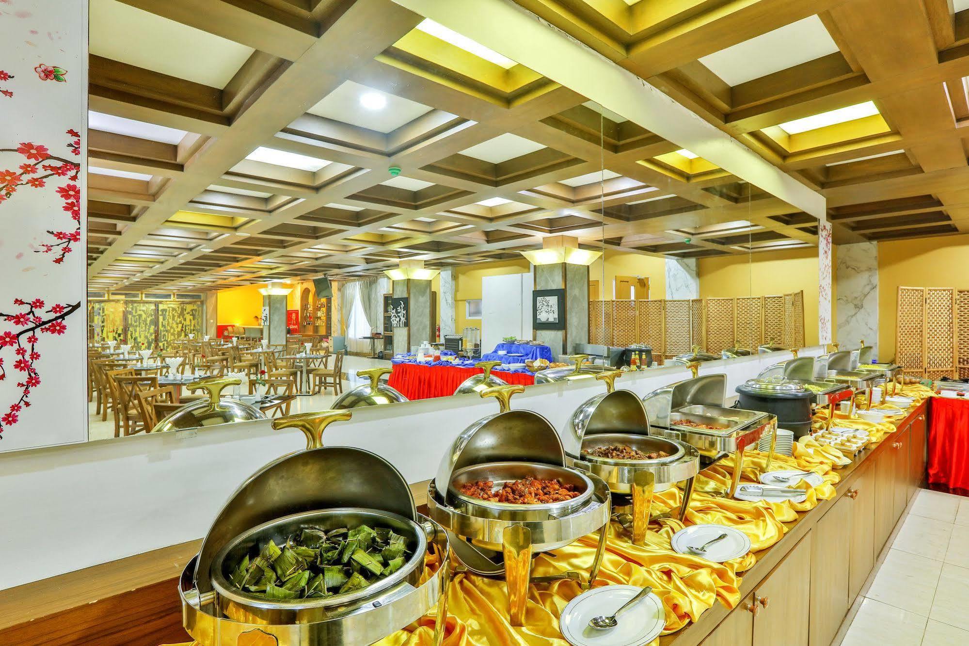 Royal Taunggyi Hotel Экстерьер фото
